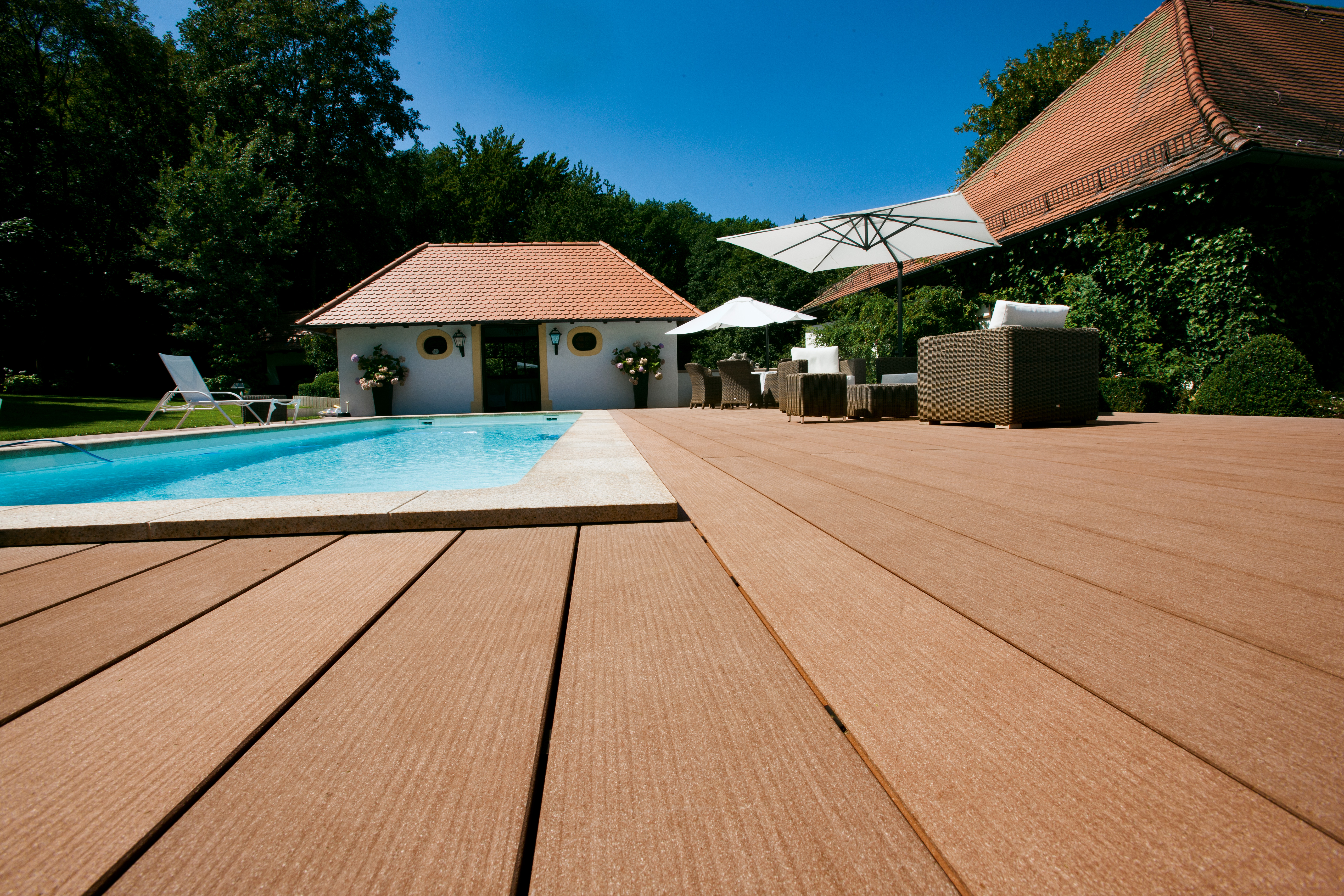 premium_terrassendiele_megawood_holz_disselnmeyer