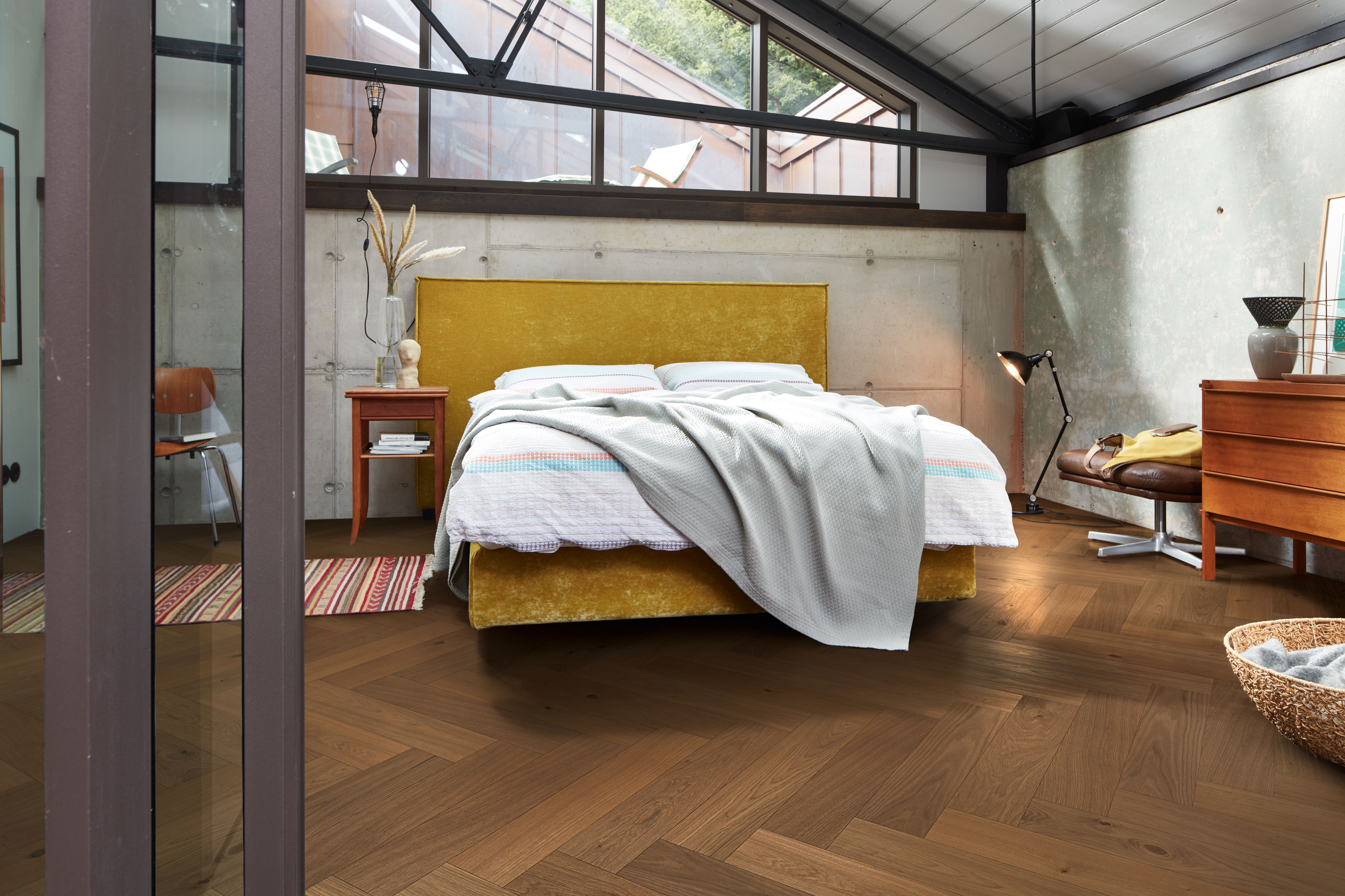 11 mm Lindura-Holzboden HS 500 ultramattlackiert - Nussbaum amerikanisch classic 08924_1