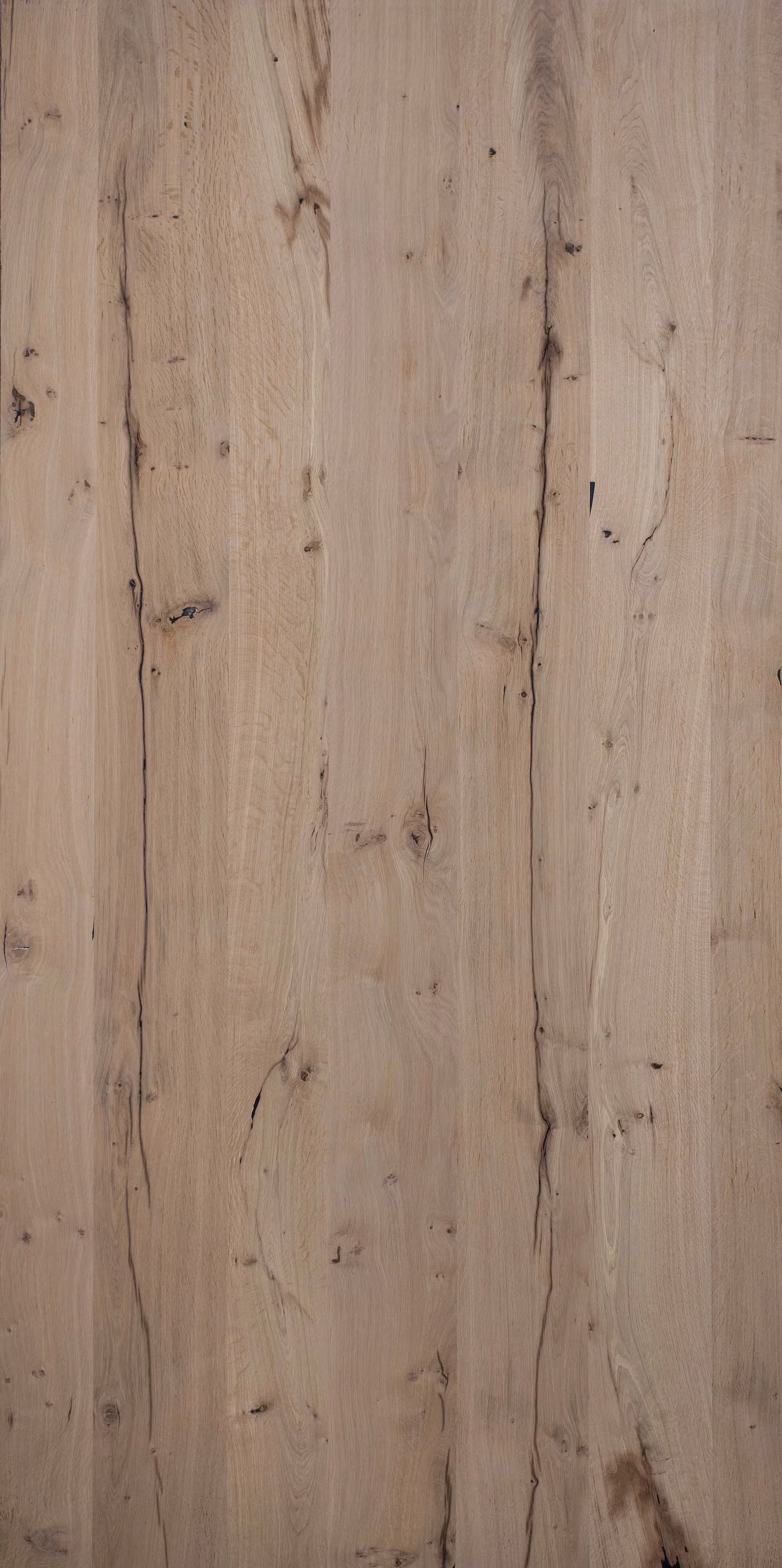 19 mm Risseiche furn. Spanplatte A-Brettcharakter/B-Eiche eur., Sichtseite: Träger schwarz eingef._europlac-19-mm-risseiche-furn-spanplatte-a-brettcharakterb-eiche-eur-sichtseite-traeger-schwarz-eingef-19x2070x2800mm-laengs-01