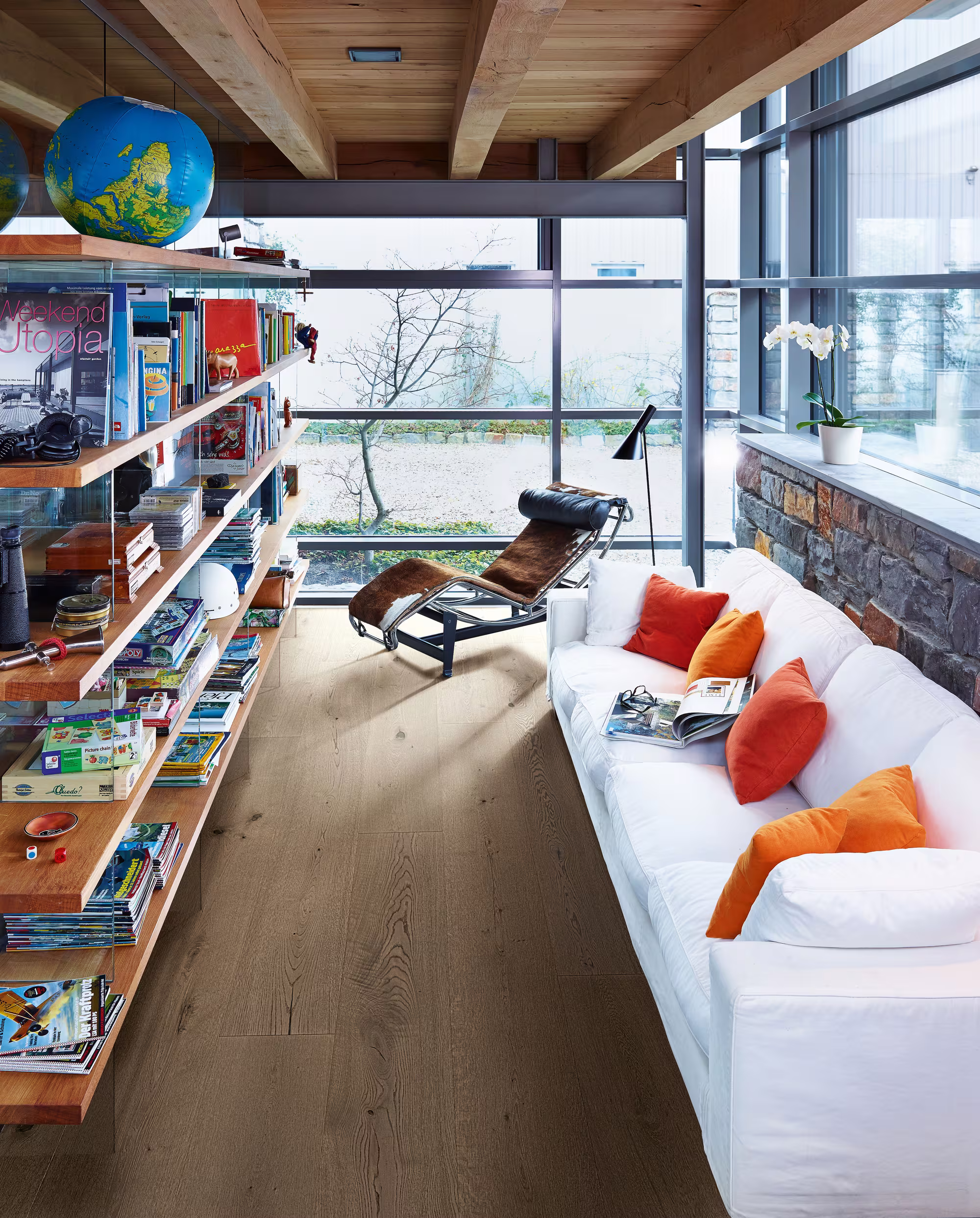 11 mm Lindura-Holzboden HD 400 naturgeölt - Eiche authentic lehmgrau 08901_meister-11-mm-lindura-holzboden-hd-400-naturgeoelt---eiche-authentic-lehmgrau-08901-11x270x2200mm-laengsseitige-v-fuge-kopfseitige-microfuge-naturgeoelt-materclicplus-blauer-eng-02